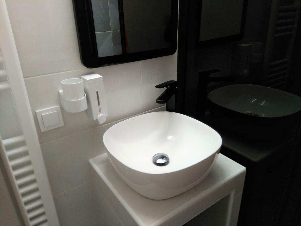Athens Pangrati Modern Apt 10Min To Metro Zewnętrze zdjęcie