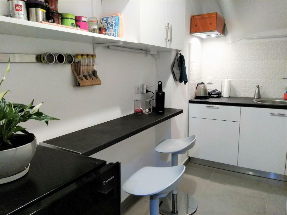 Athens Pangrati Modern Apt 10Min To Metro Zewnętrze zdjęcie